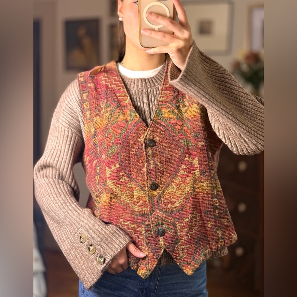 Norm Thompson Red and Orange Knit Sweater Vest